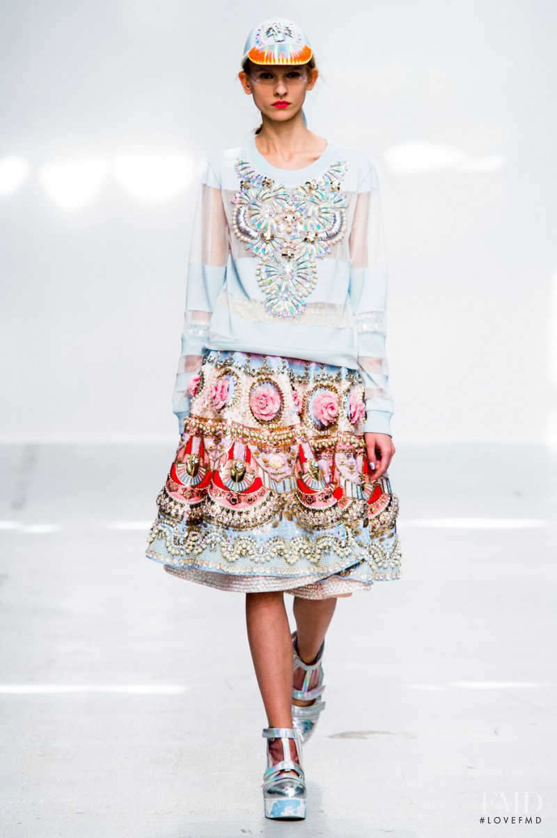 Ola Munik featured in  the Manish Arora fashion show for Spring/Summer 2015
