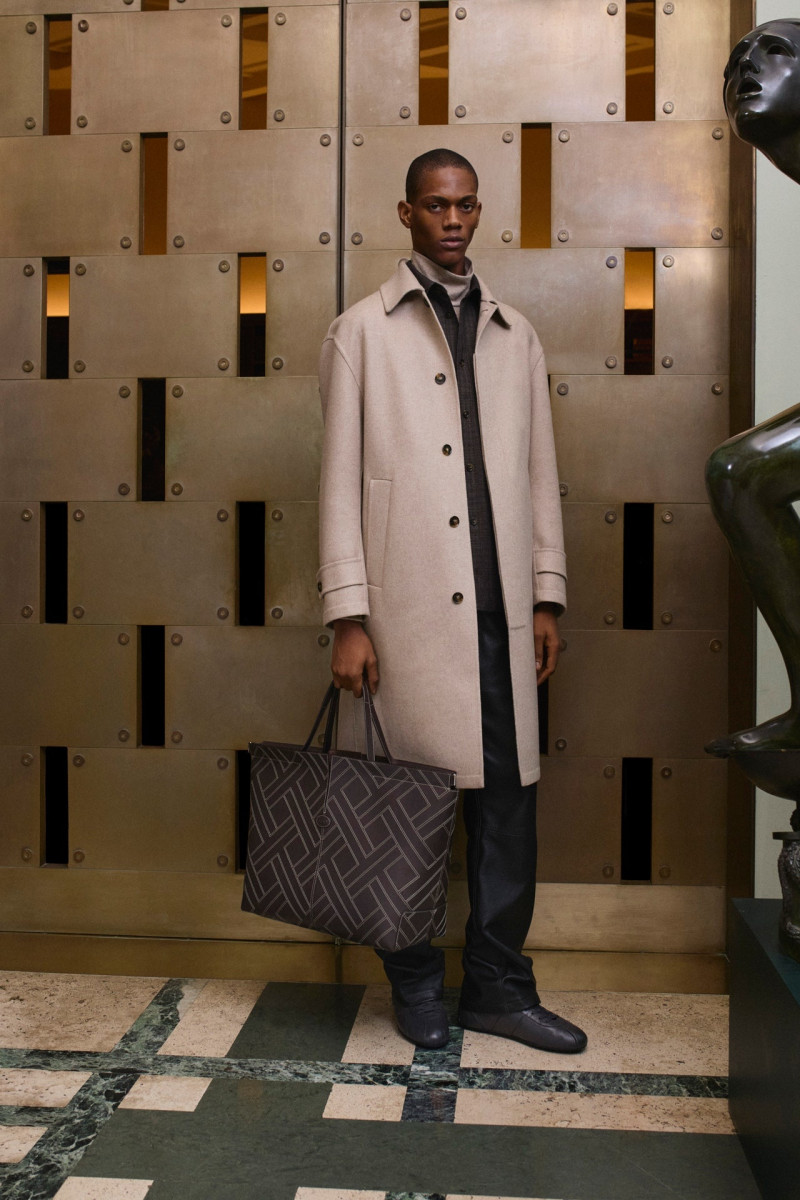 Tod\'s lookbook for Autumn/Winter 2025