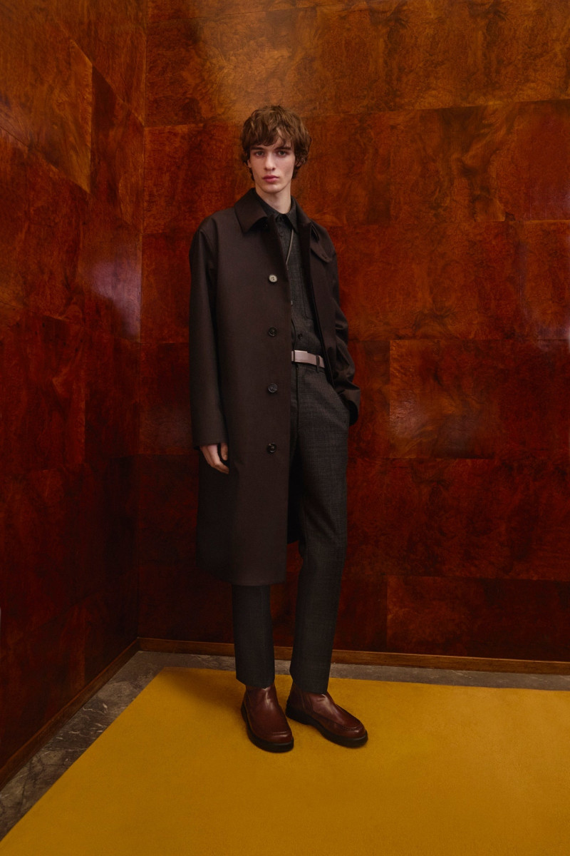 Tod\'s lookbook for Autumn/Winter 2025