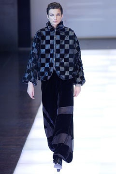 Giorgio Armani fashion show for Autumn/Winter 2002