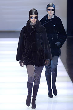 Giorgio Armani fashion show for Autumn/Winter 2002