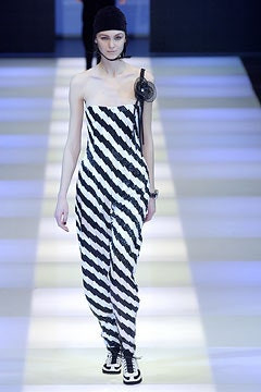 Giorgio Armani fashion show for Autumn/Winter 2002