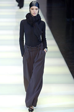 Giorgio Armani fashion show for Autumn/Winter 2002