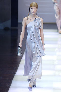Giorgio Armani fashion show for Autumn/Winter 2002