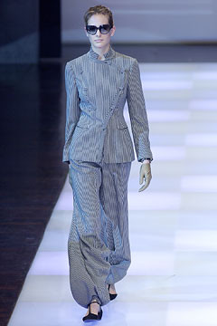 Giorgio Armani fashion show for Autumn/Winter 2002