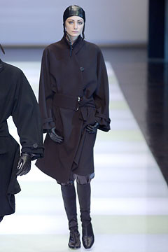 Giorgio Armani fashion show for Autumn/Winter 2002