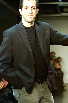 Kenneth Cole New York fashion show for Autumn/Winter 2002