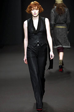 Lawrence Steele fashion show for Autumn/Winter 2002