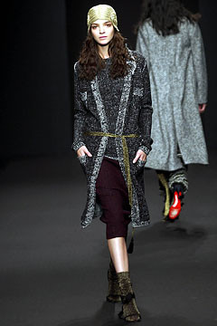 Lawrence Steele fashion show for Autumn/Winter 2002