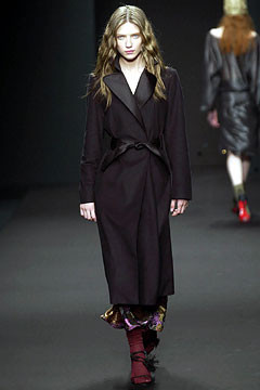 Lawrence Steele fashion show for Autumn/Winter 2002