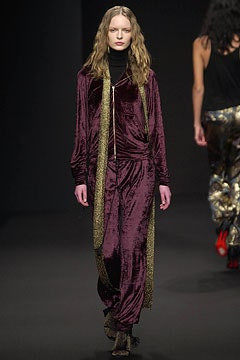 Lawrence Steele fashion show for Autumn/Winter 2002