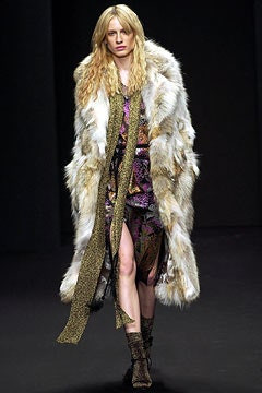 Lawrence Steele fashion show for Autumn/Winter 2002