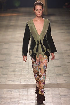 Marjan Pejoski fashion show for Autumn/Winter 2002