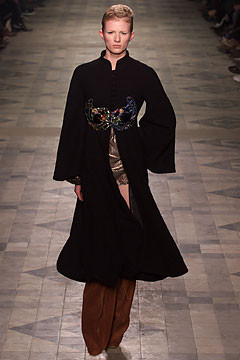 Marjan Pejoski fashion show for Autumn/Winter 2002