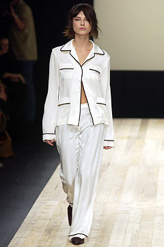 Philosophy di Lorenzo Serafini fashion show for Autumn/Winter 2002