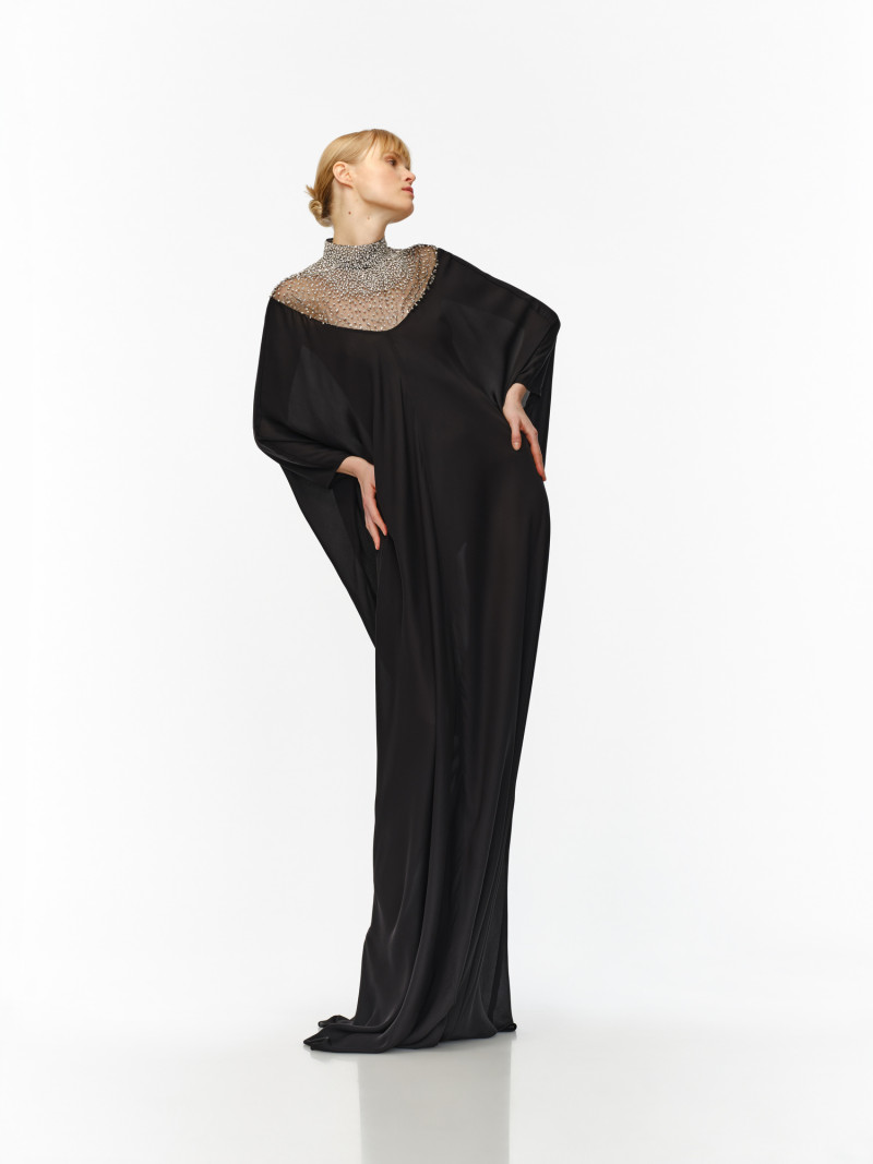 Naeem Khan lookbook for Pre-Fall 2025
