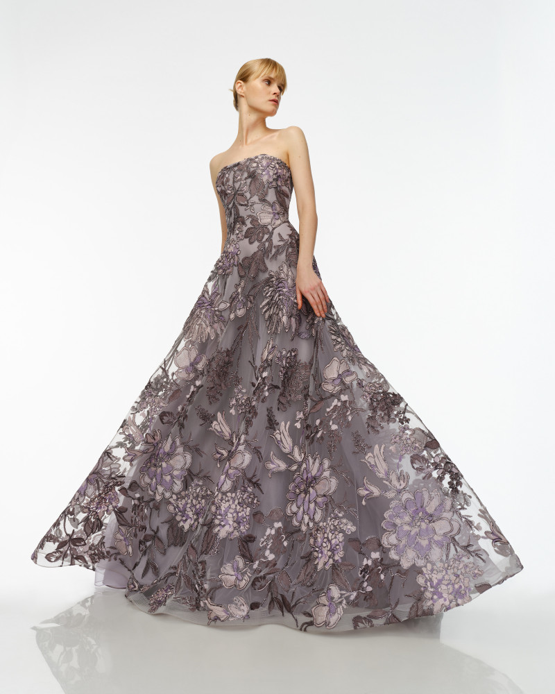 Naeem Khan lookbook for Pre-Fall 2025