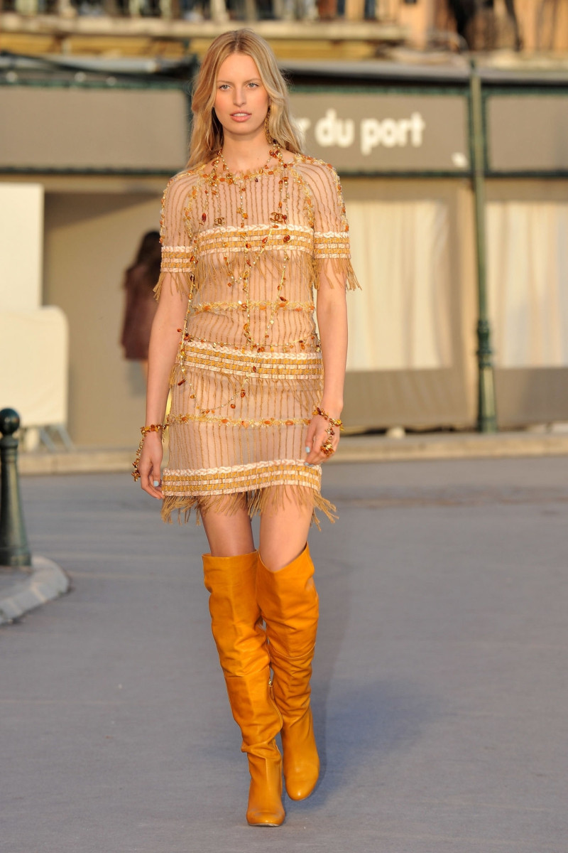 Karolina Kurkova featured in  the Chanel fashion show for Cruise 2011