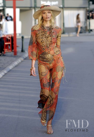 Natasha Poly featured in  the Chanel fashion show for Cruise 2011