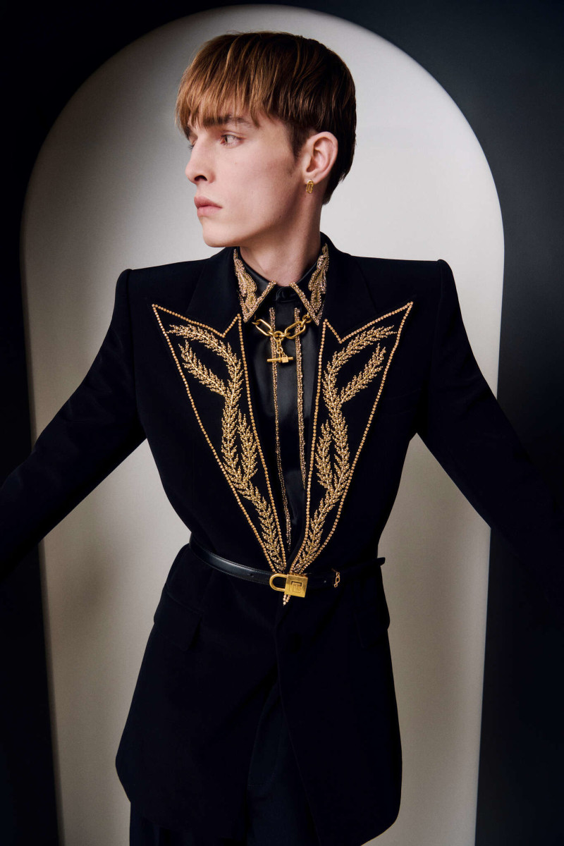 Balmain lookbook for Pre-Fall 2025