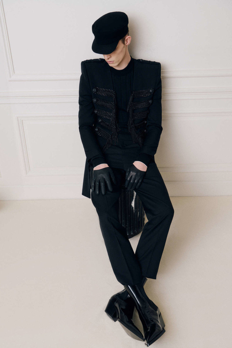 Balmain lookbook for Pre-Fall 2025