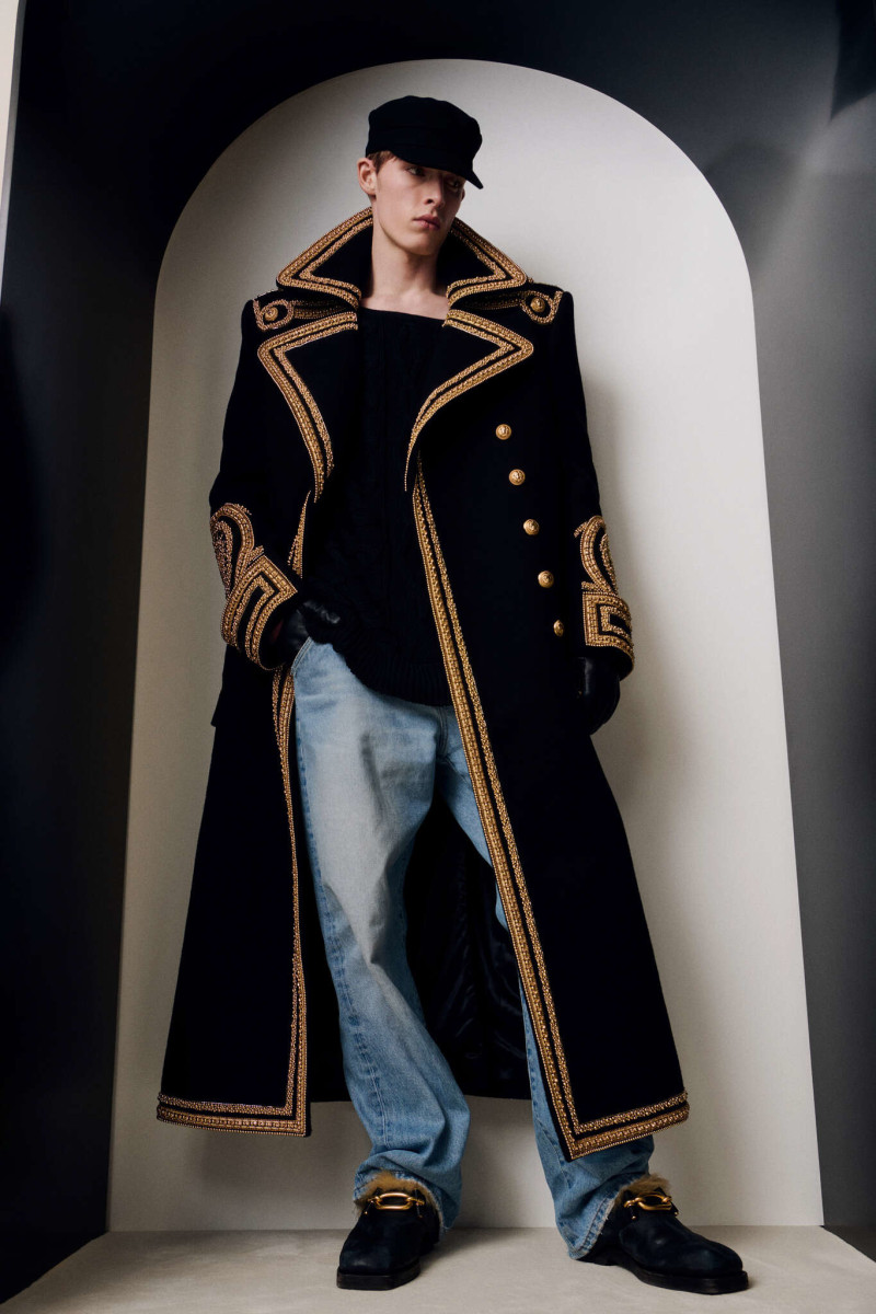 Balmain lookbook for Pre-Fall 2025