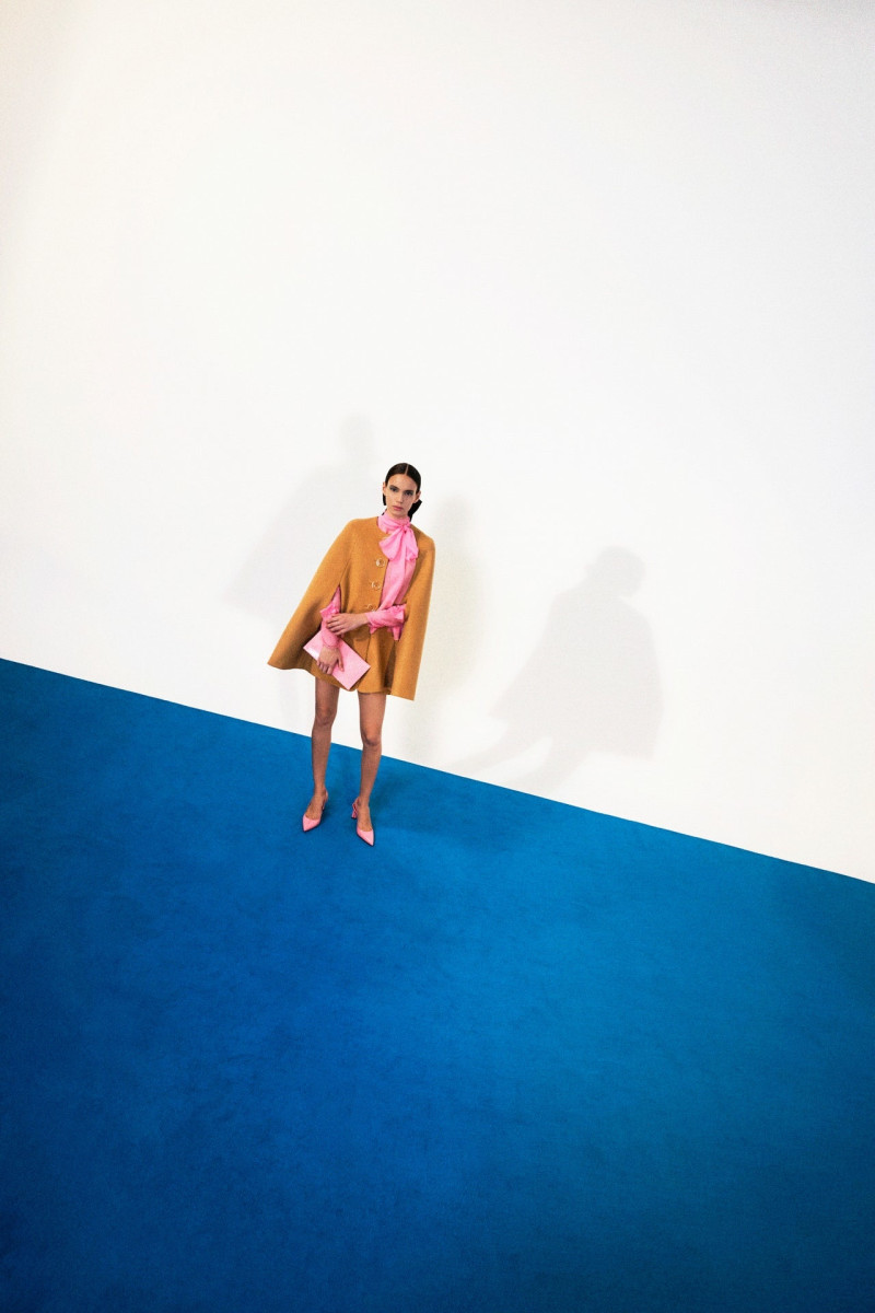 Carolina Herrera lookbook for Pre-Fall 2025