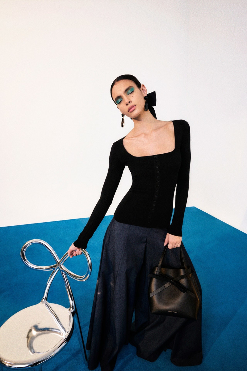Carolina Herrera lookbook for Pre-Fall 2025