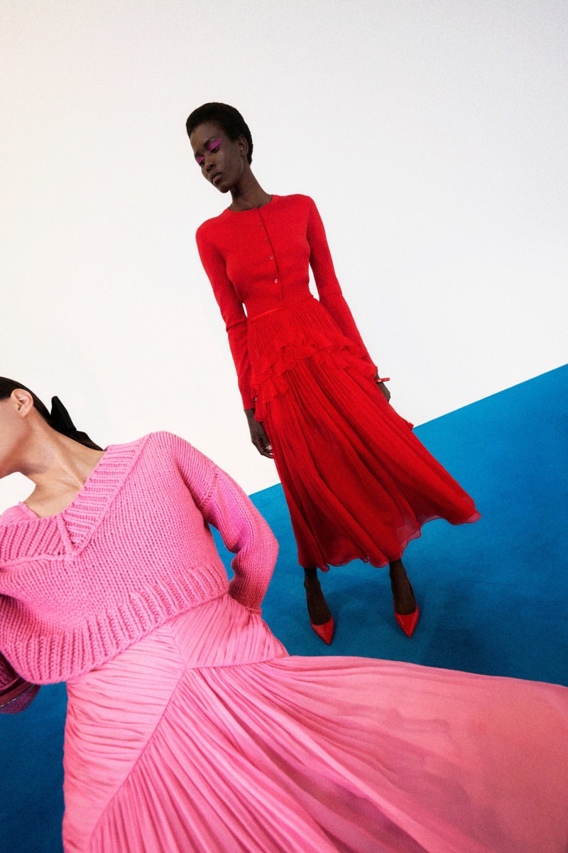 Carolina Herrera lookbook for Pre-Fall 2025