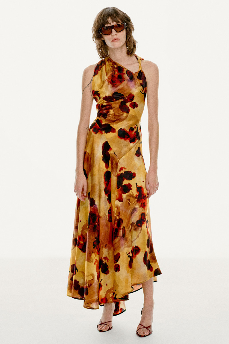 Victoria Beckham lookbook for Pre-Fall 2025
