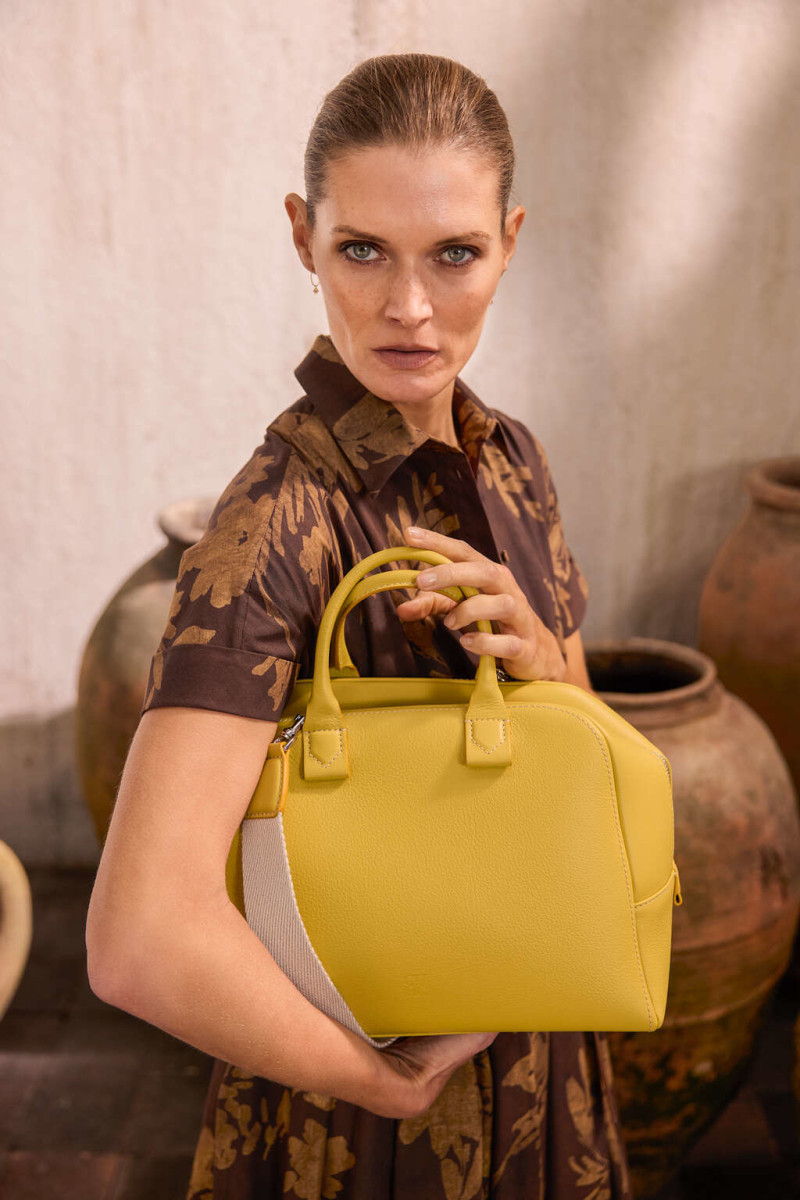CH Carolina Herrera lookbook for Resort 2025