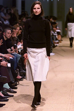 Veronique Branquinho fashion show for Autumn/Winter 2002