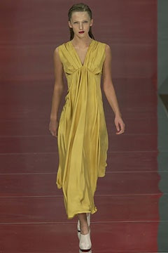 Warren Noronha fashion show for Autumn/Winter 2002