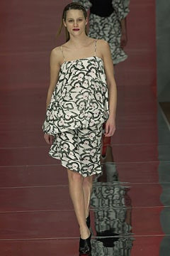 Warren Noronha fashion show for Autumn/Winter 2002