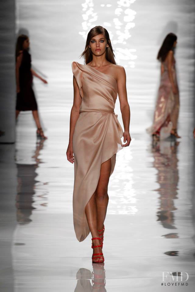 Samantha Gradoville featured in  the Reem Acra fashion show for Spring/Summer 2015
