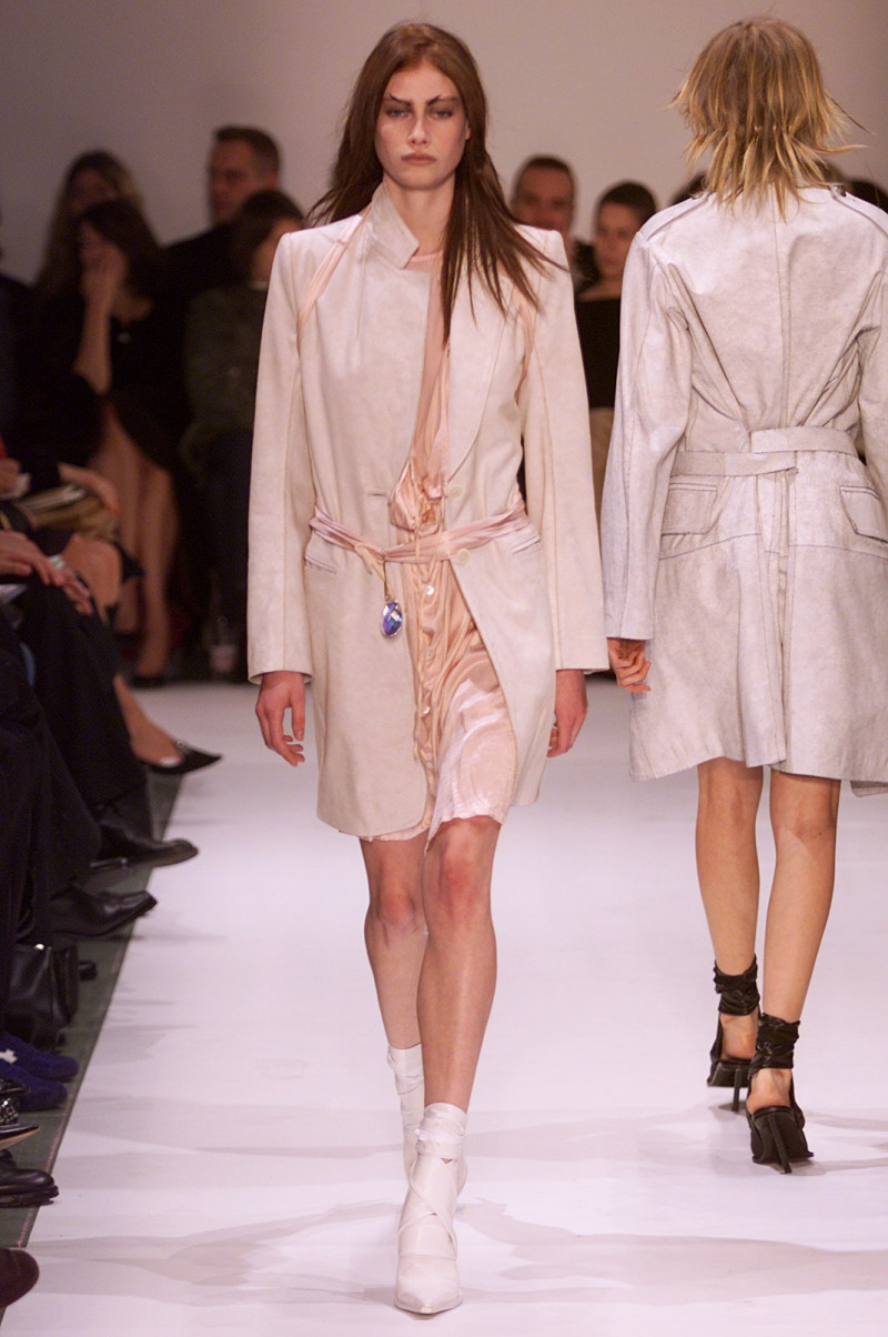 Ann Demeulemeester fashion show for Spring/Summer 2002