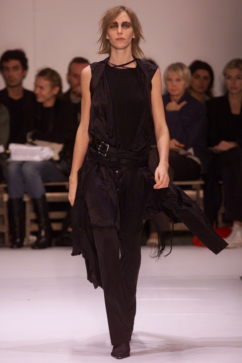 Ann Demeulemeester fashion show for Spring/Summer 2002