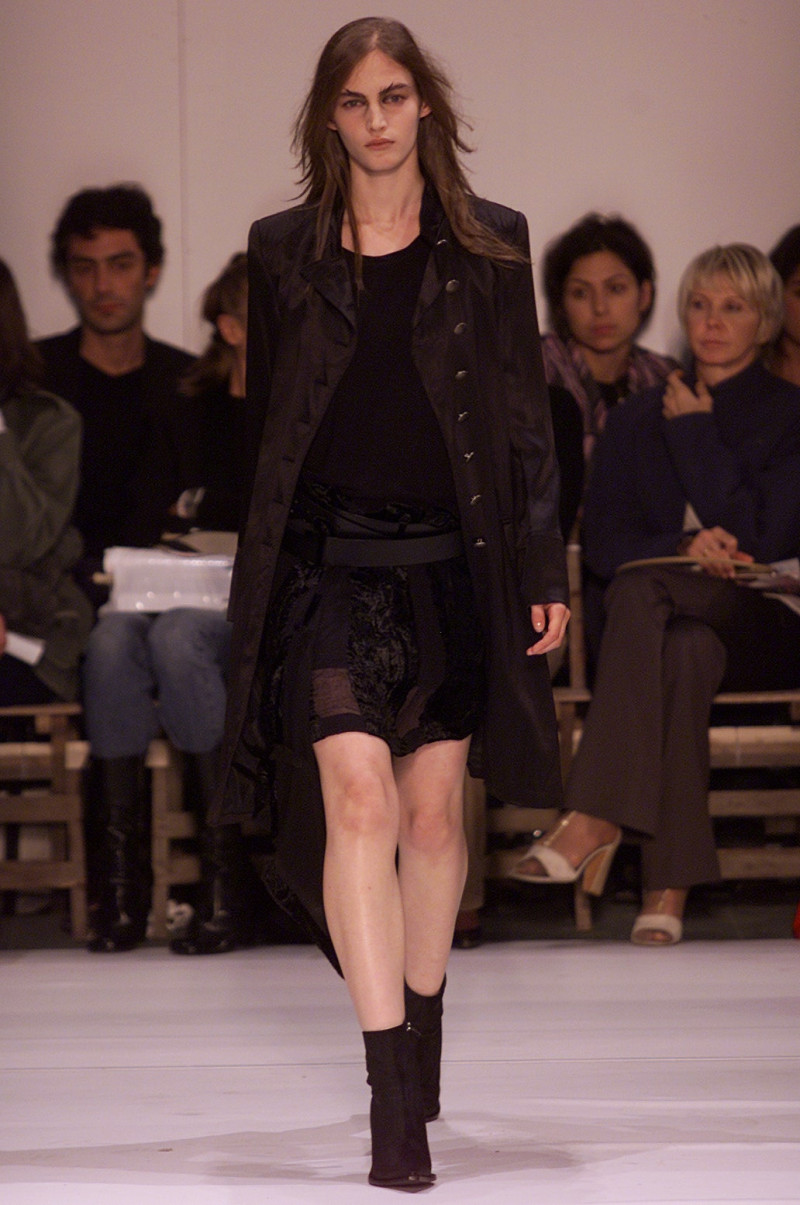 Ann Demeulemeester fashion show for Spring/Summer 2002