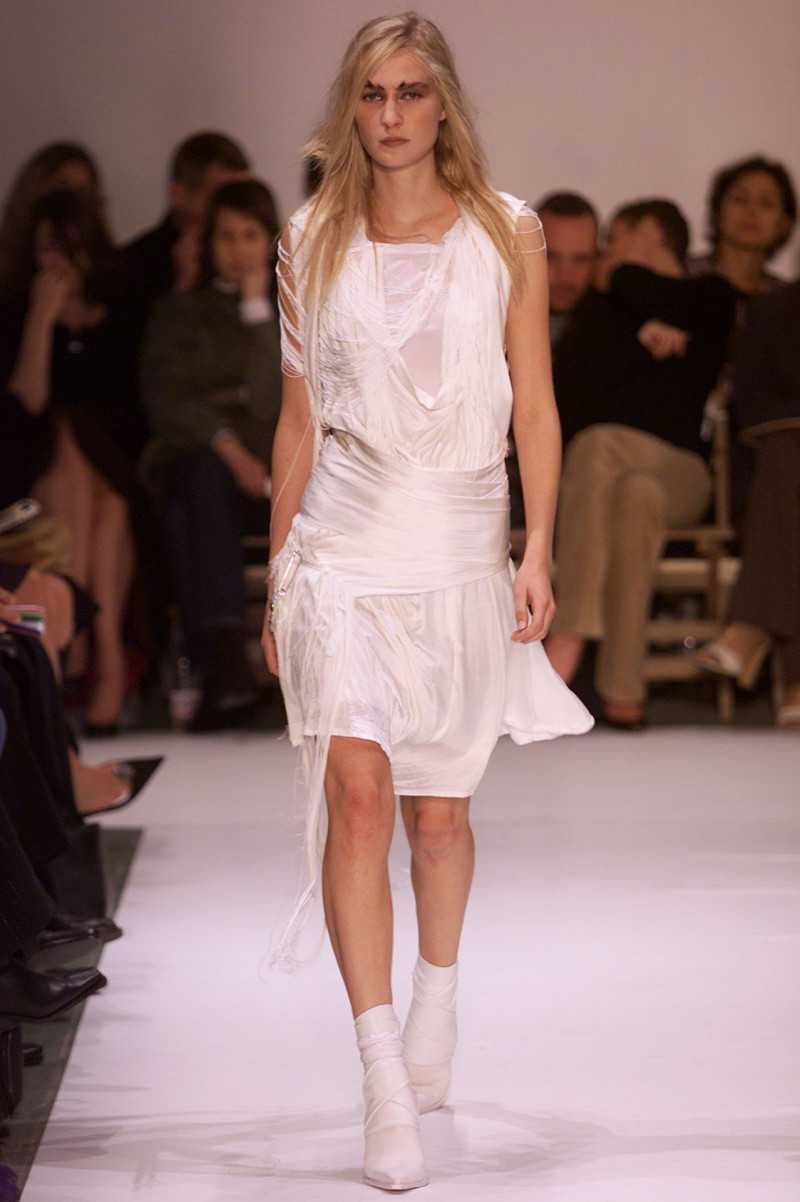 Ann Demeulemeester fashion show for Spring/Summer 2002