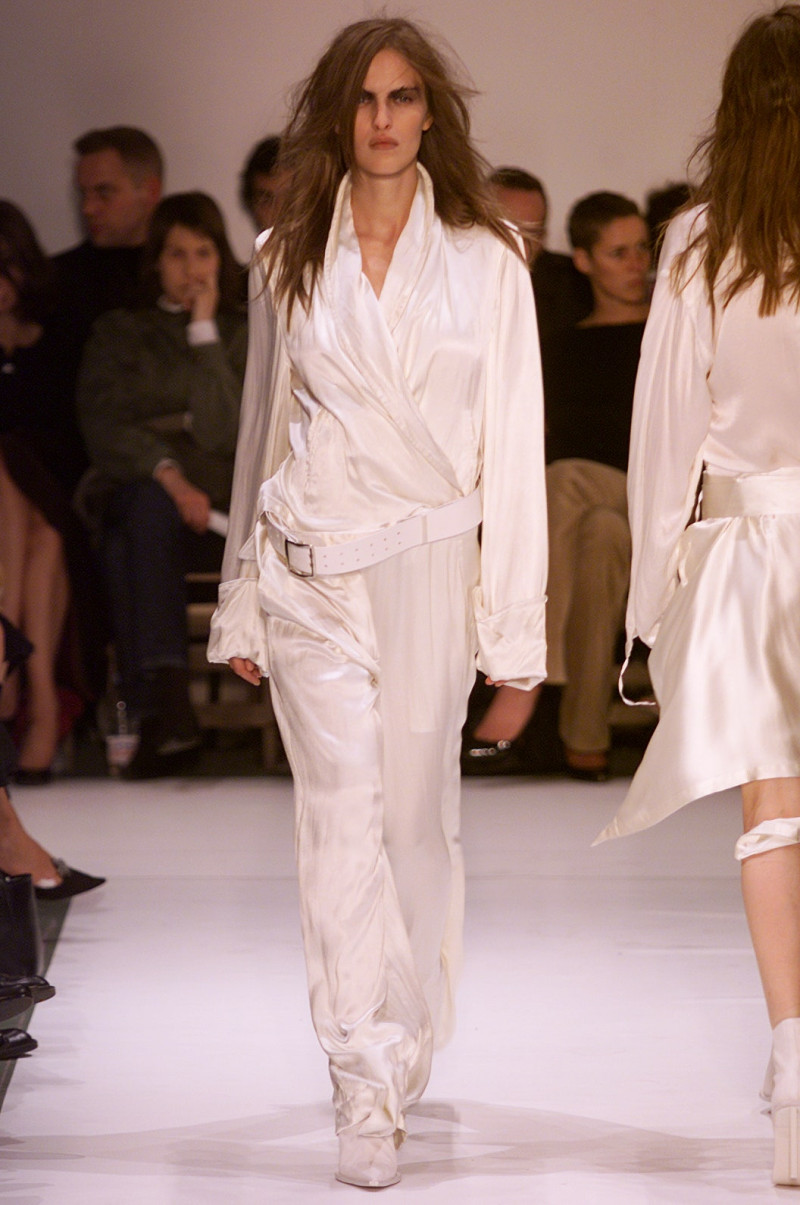 Ann Demeulemeester fashion show for Spring/Summer 2002