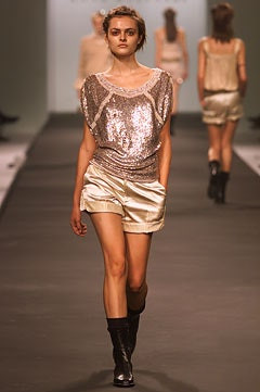 Anna Molinari fashion show for Spring/Summer 2002