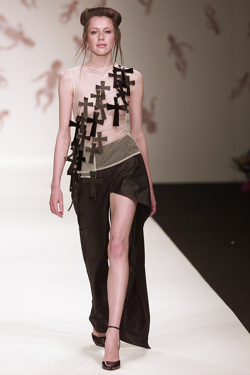 Arkadius fashion show for Spring/Summer 2002