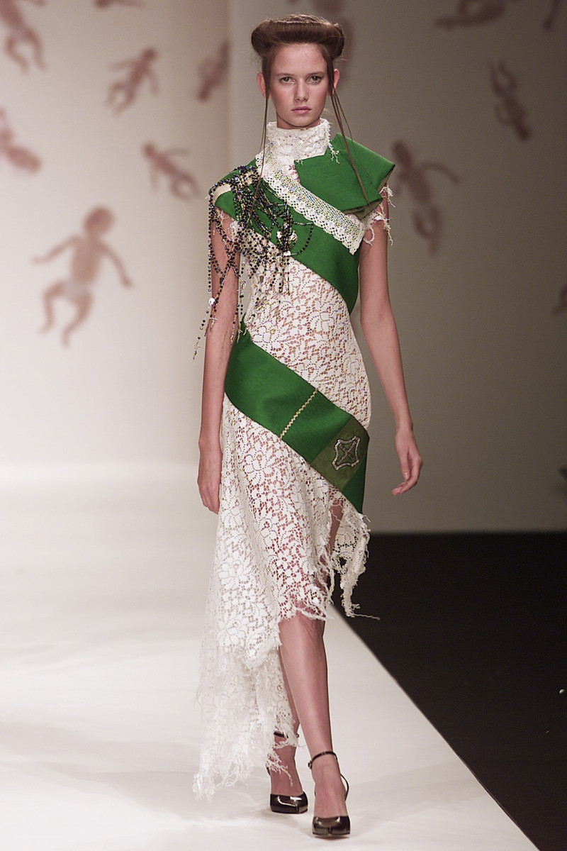 Arkadius fashion show for Spring/Summer 2002
