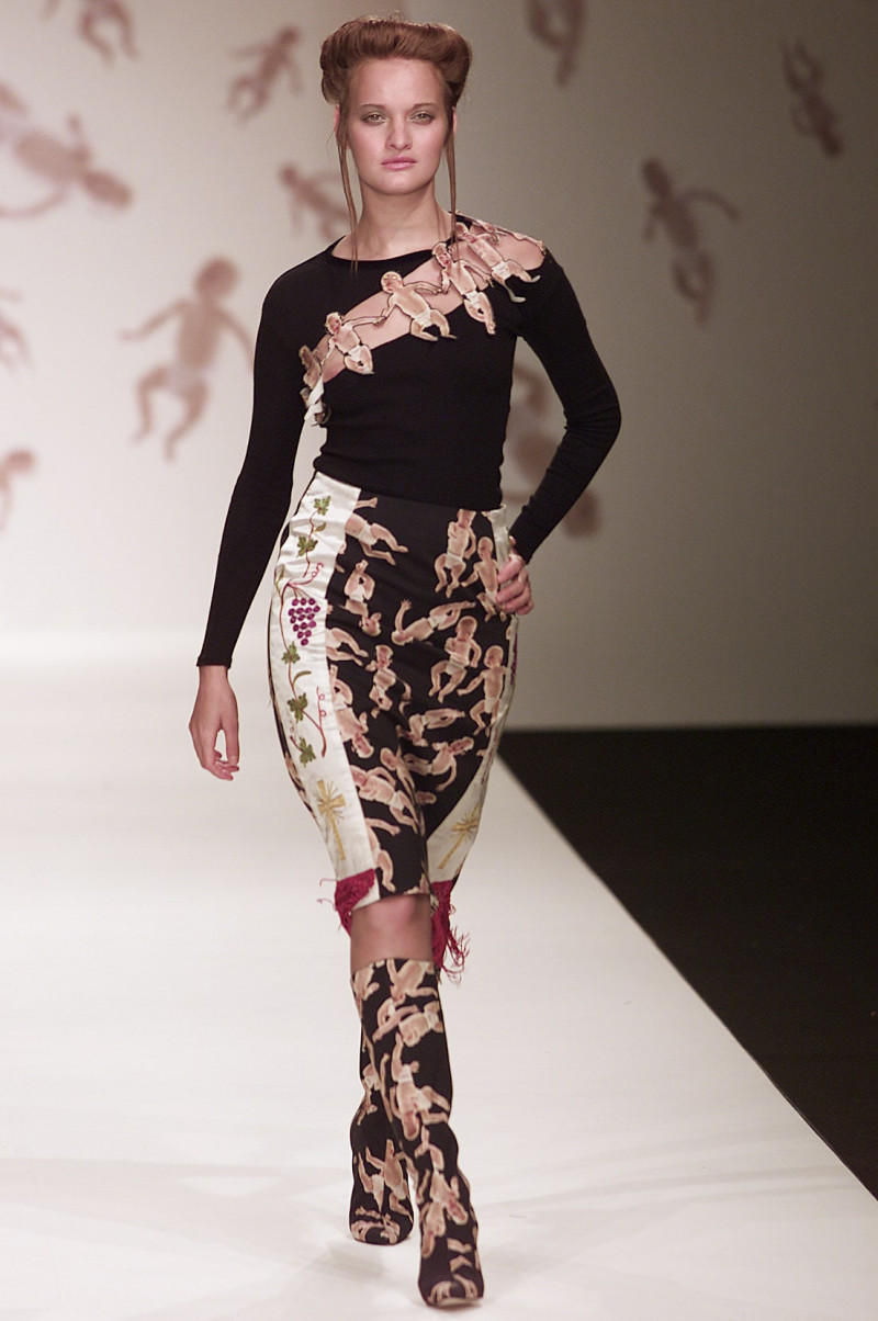 Arkadius fashion show for Spring/Summer 2002