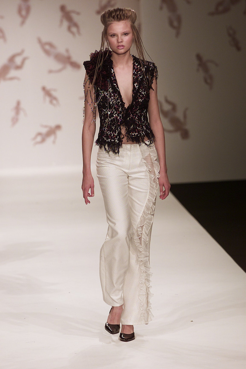 Arkadius fashion show for Spring/Summer 2002