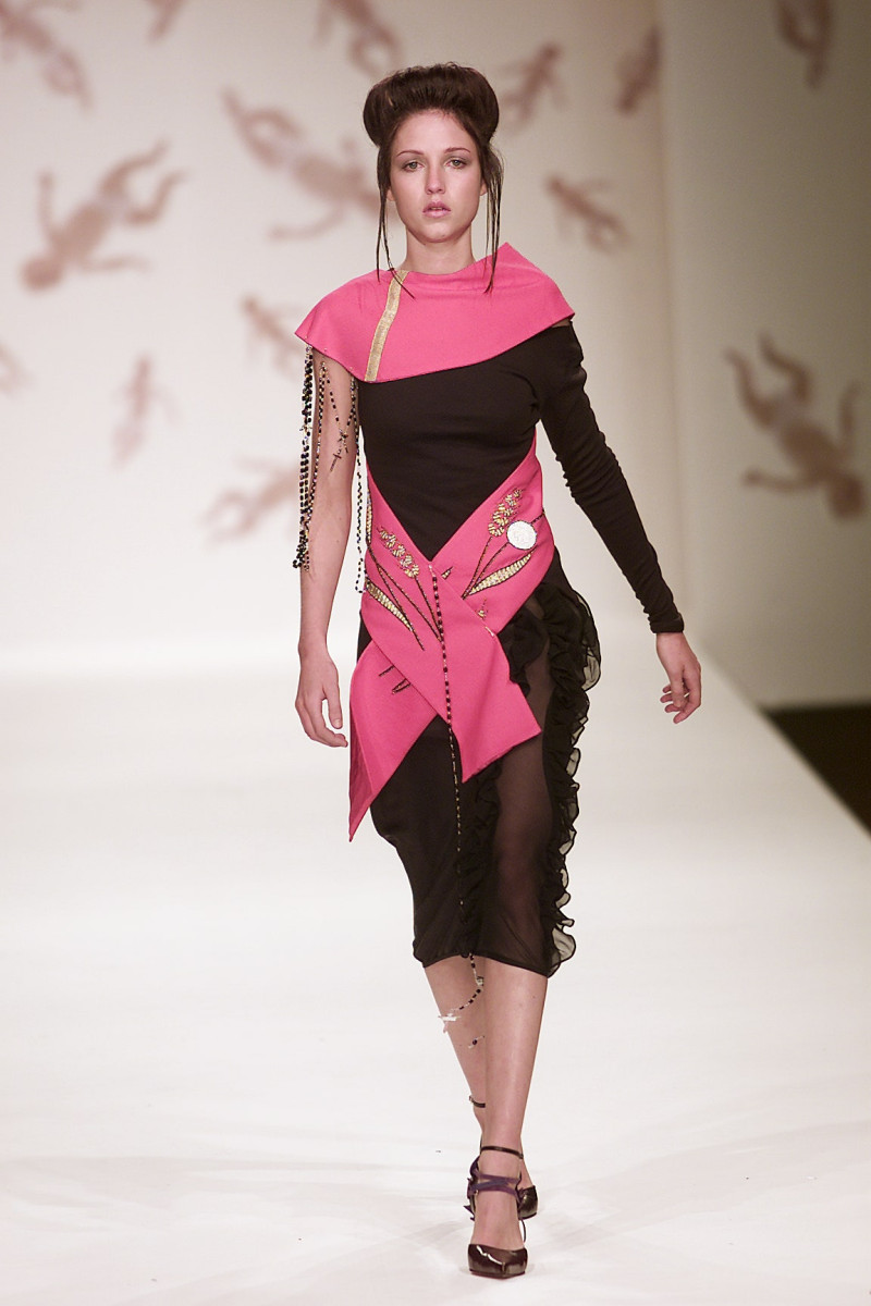 Arkadius fashion show for Spring/Summer 2002