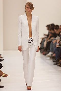 Bally fashion show for Spring/Summer 2002