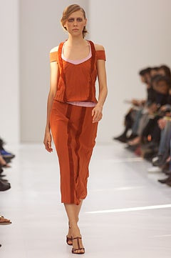 Bally fashion show for Spring/Summer 2002