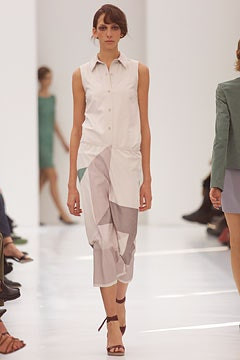 Bally fashion show for Spring/Summer 2002