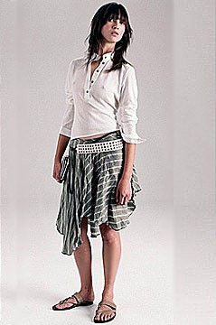 Burberry Prorsum fashion show for Spring/Summer 2002